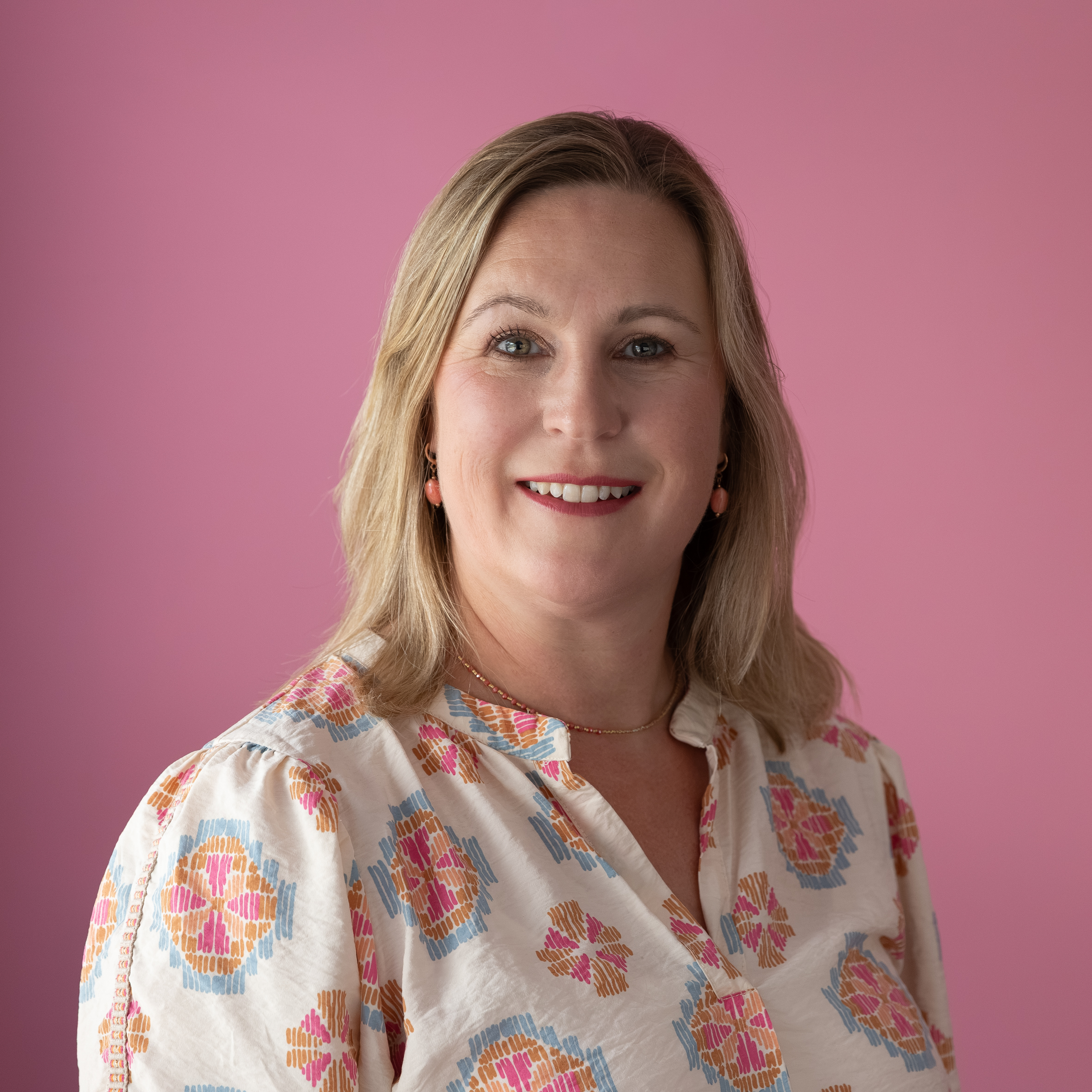 Jessica Hietbrink notarieel medewerker onroerend goed bij Notaris Leskens Jessica Hietbrink notarieel medewerker onroerend goed bij Notaris Leskens